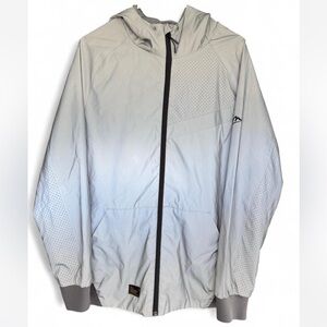 Men's In Motion Camber Reflective‎ Jacket Silver Size Medium Full Zip Mesh